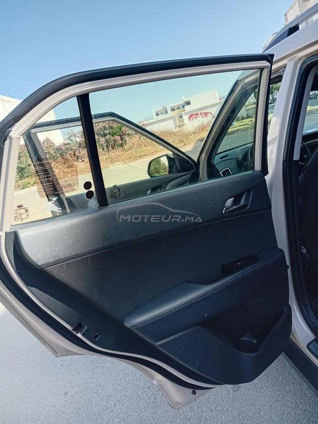 Hyundai Creta beige 