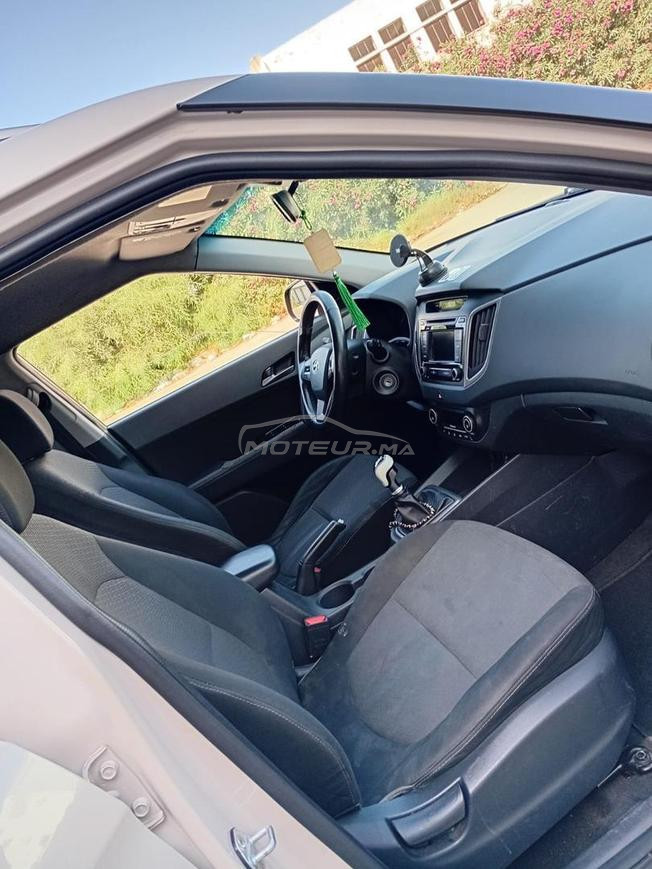 Hyundai Creta beige 