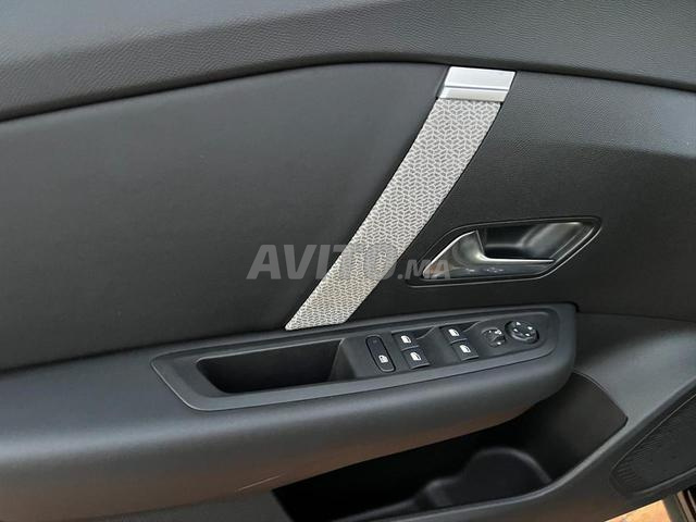 Citroën C4 Diesel Automatique 2024 à Tétouan