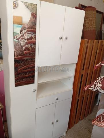 armoire à vêtements