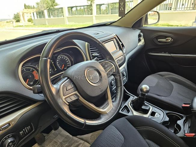 Jeep Cherokee Diesel Manuelle 2015 à Ifrane