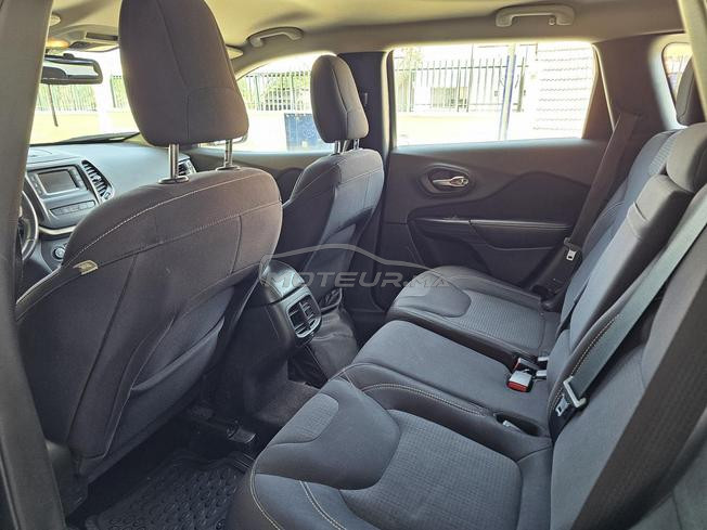 Jeep Cherokee Diesel Manuelle 2015 à Ifrane