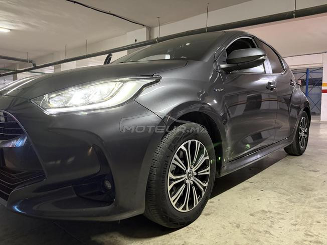 toyota yaris hybride 