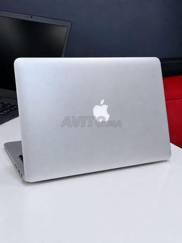 MacBook i5 pro RAM 8 disque SSD batterie 5h