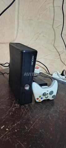 Xbox 360 slim - 2
