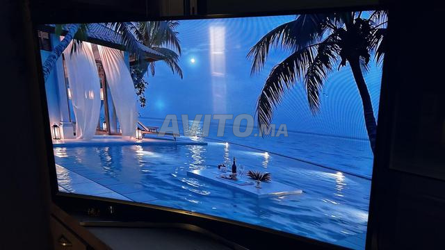 TV Samsung incurvé 55’ - 2