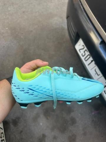 Neuves, portées une seule fois, originales, taille 36