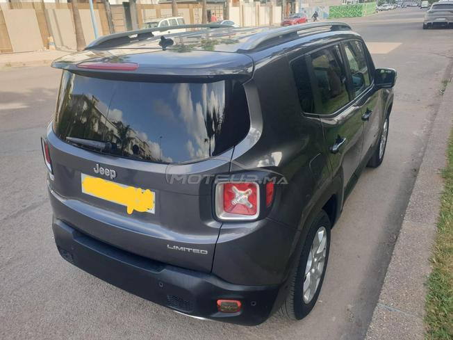 jeep Renegade Limited 1er main 