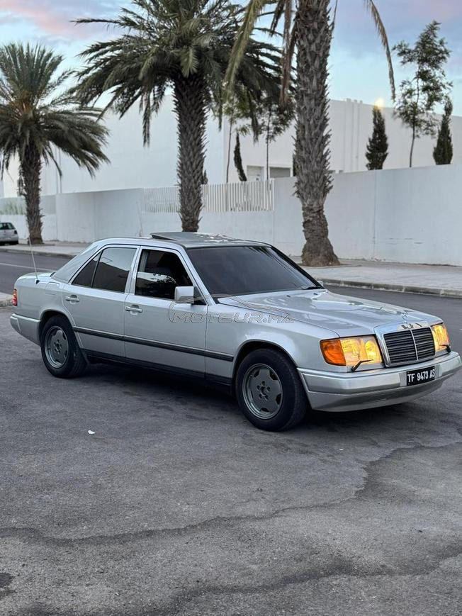 Mercedes E 260 
