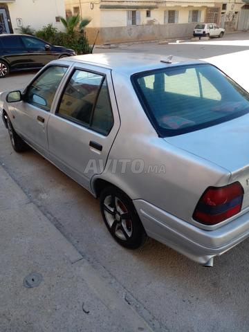 Renault 19 essence, bon état, bienvenue à ceux qui sont intéressés - 2