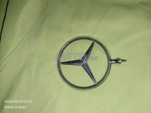 Logo Mercedes - 2