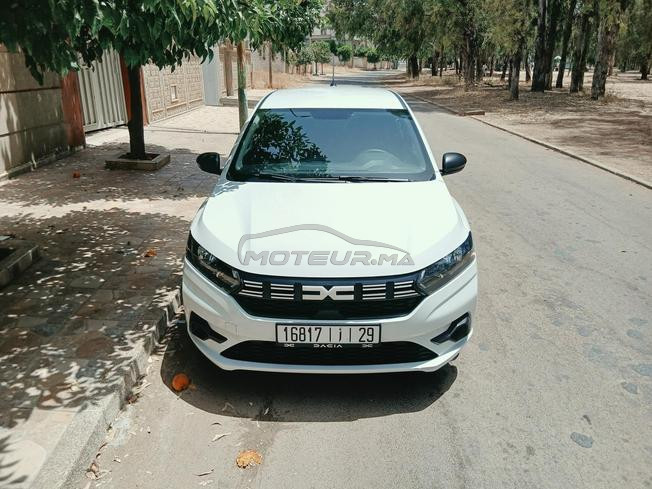 dacia sandero essentiel première main 