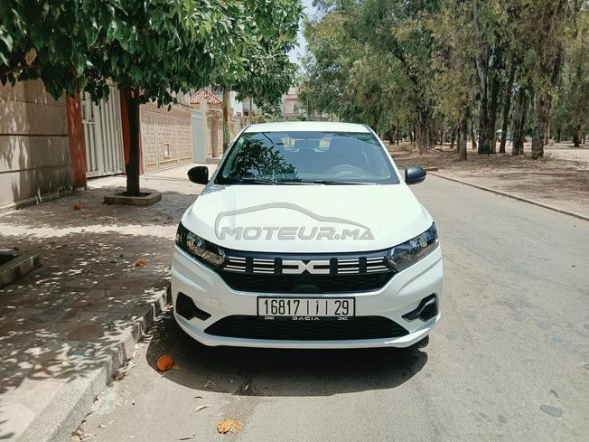 dacia sandero essentiel première main 
