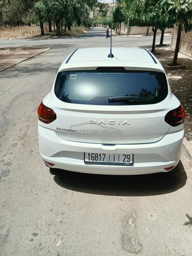 dacia sandero essentiel première main 