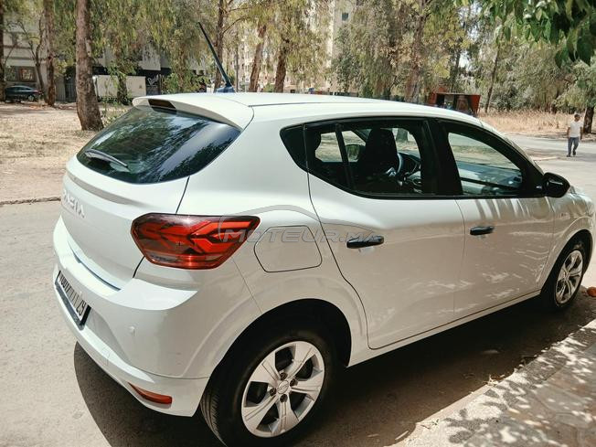 dacia sandero essentiel première main 