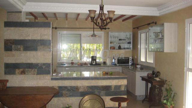 VILLA A VENDRE AVEC PISCINE BENSLIMANE A 1800000DH - 2