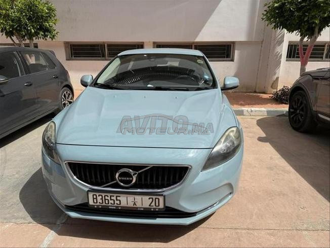Volvo V40 Diesel Automatique 2017 à Tanger