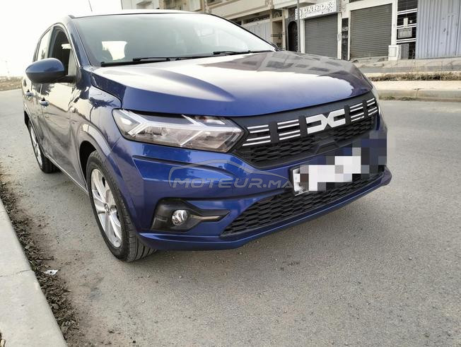 Dacia Sandero full options excellent état 