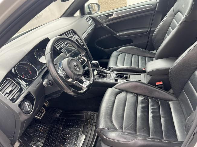 Golf 7 R-line modèle 2020 , 1ere main 