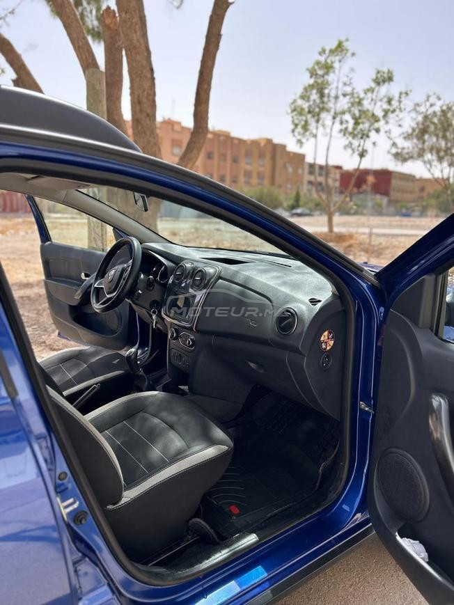 À vendre voiture Dacia diesel d’occasion 