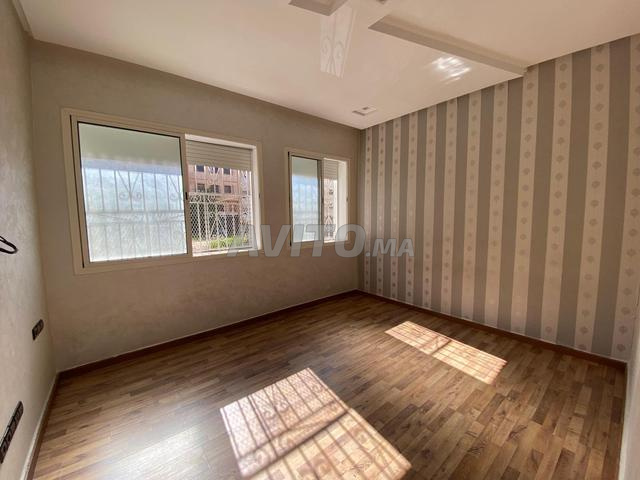Appartement en sous-sol de 143m² à vendre, rue de Doha, Ain Chok