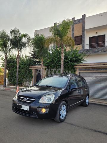 Kia Carens - 2