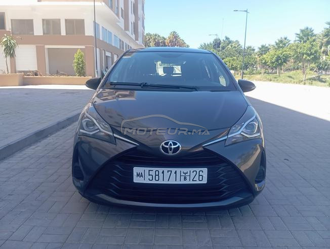 yaris (1er main) km (49 000)