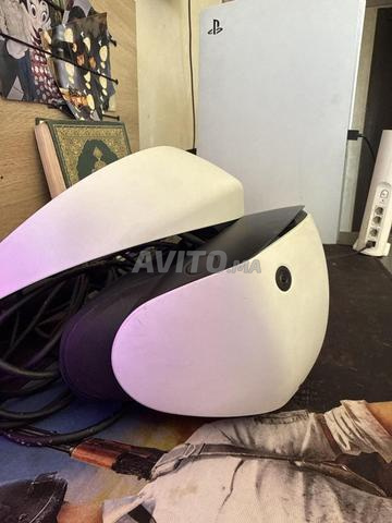 PSVR 2 NEUF AVEC MANETTE PSVR2 ET ÉCOUTEUR - 2