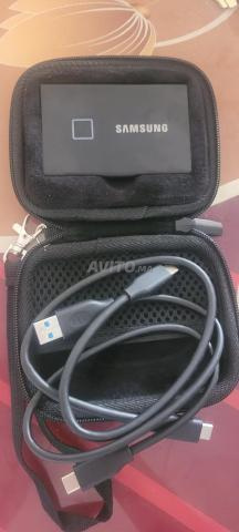 Samsung Portable SSD T7 Touch USB 2TB Neuf - 2