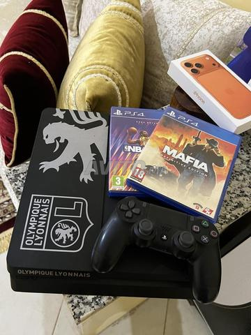 PS4 en bon état - 2