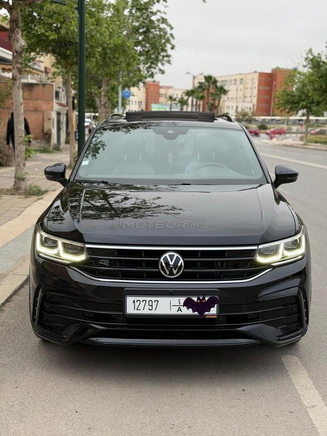 VW Tiguan black r line 