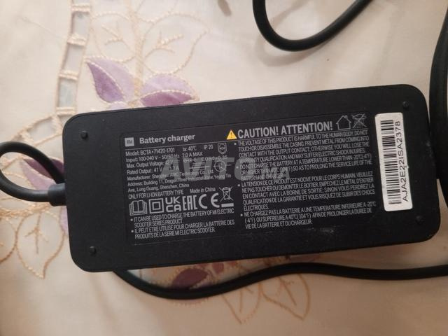 Chargeur trottinette électrique Xiaomi Mi - 2