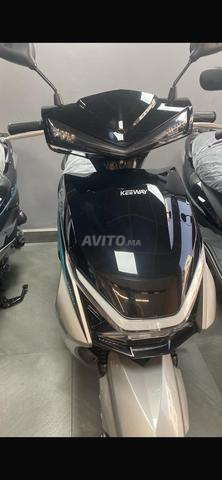 Scooter KEEWEY 50cc modèle 2026 - 2