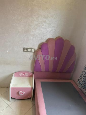 Lit une place avec coiffeuse moderne - 2