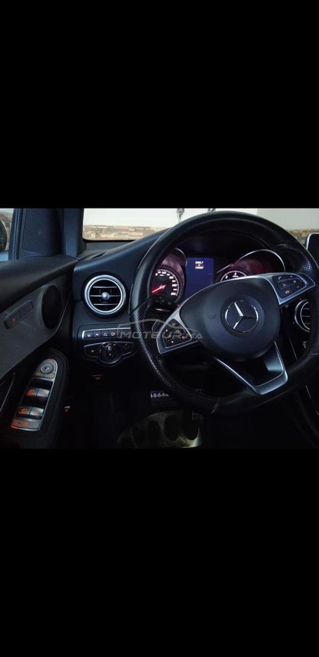 Mercedes-Benz 220 Diesel Automatique 2017 à Settat