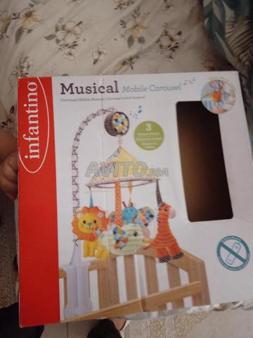 Jouet d'éveil musical