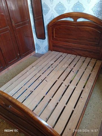 Lit 140 par 190 bois avec matelas - 2