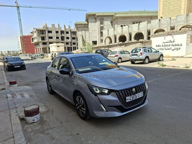 Peugeot 208 Diesel Manuelle 2023 à Agadir