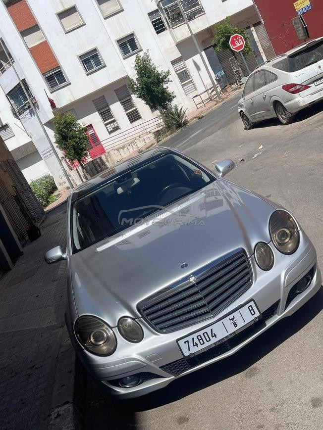 vendre Mercedes benz E220 d .