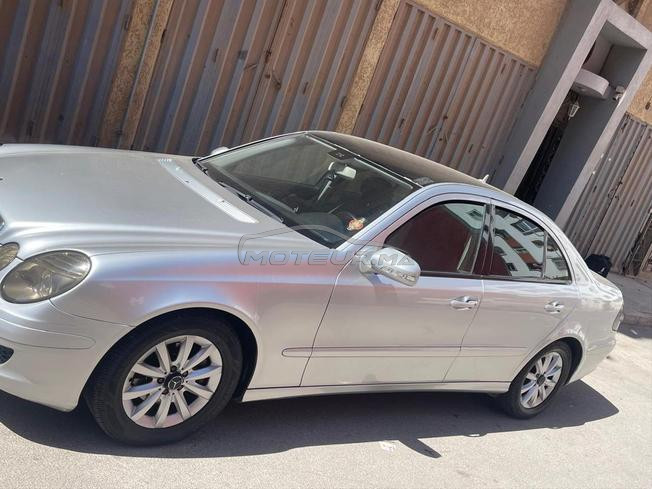 vendre Mercedes benz E220 d .