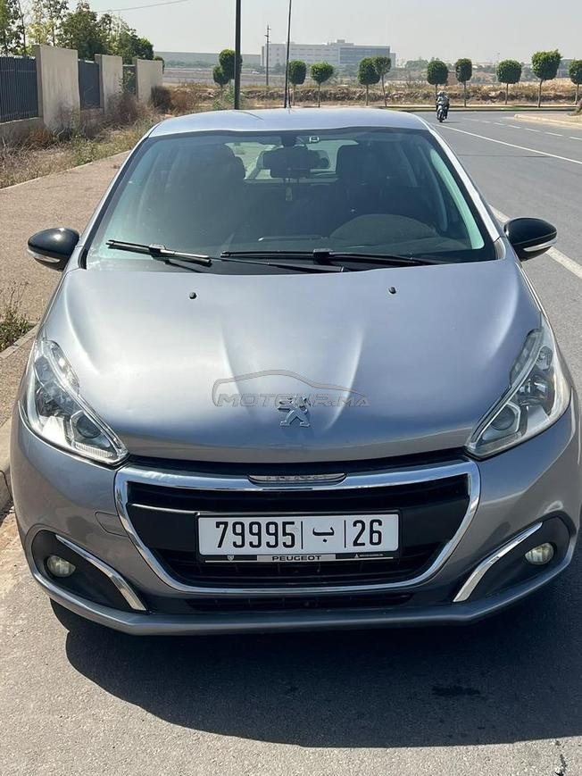 Peugeot 208 Diesel Manuelle 2018/12 à Casablanca