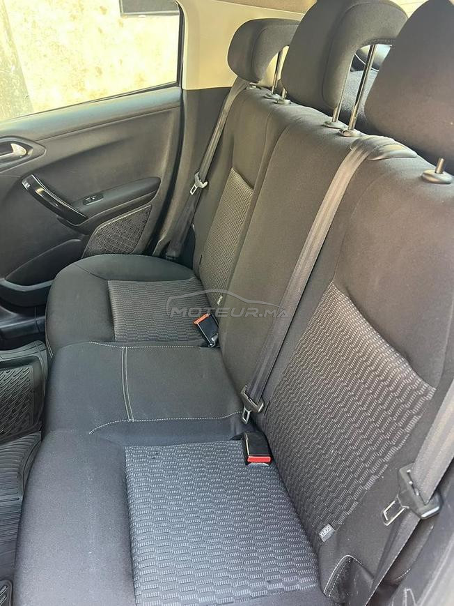 Peugeot 208 Diesel Manuelle 2018/12 à Casablanca