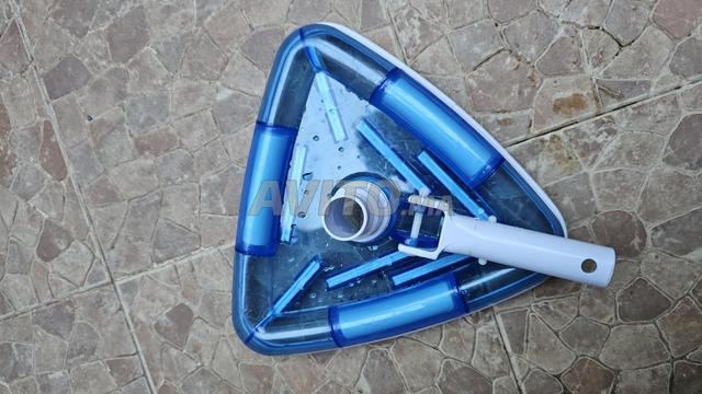 BROSSE PISCINE