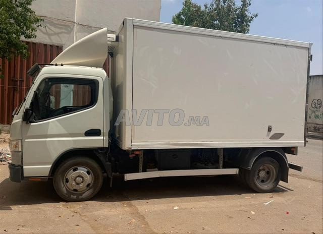 Mitsubishi Fiso frigo 1ère main 2023 - 2