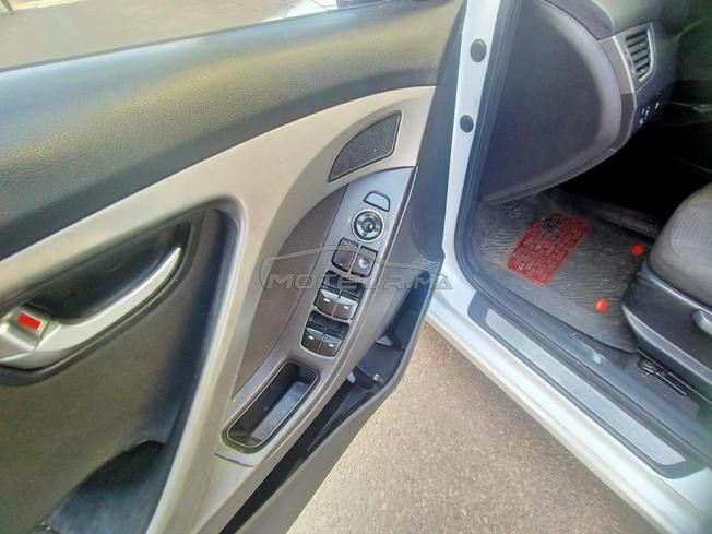 hyundai elantra diesel tout options 
