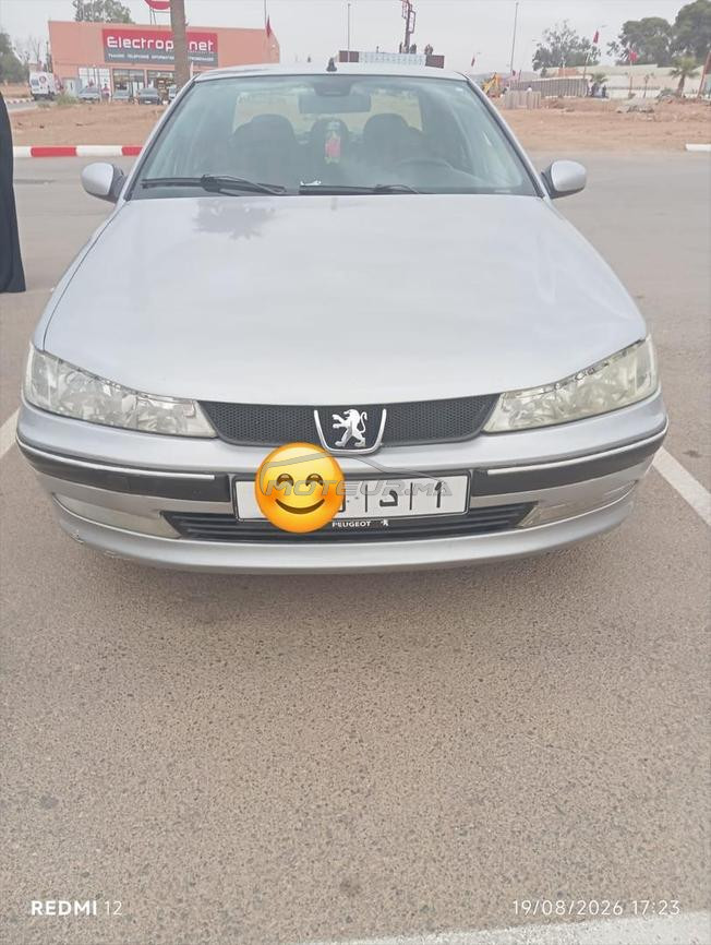 السياره بحاله ممتازه 