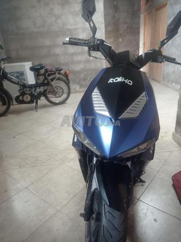 Moto à vendre Marque ITALIKA - 2