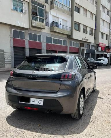 Peugeot 208 Diesel Manuelle 2022 à Casablanca - 2