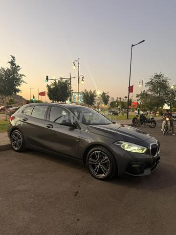 BMW Série 1 118d Sport BVA – Août 2021 – 62 000 km - 2