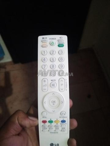 TV Samsung 40 pouces - 2